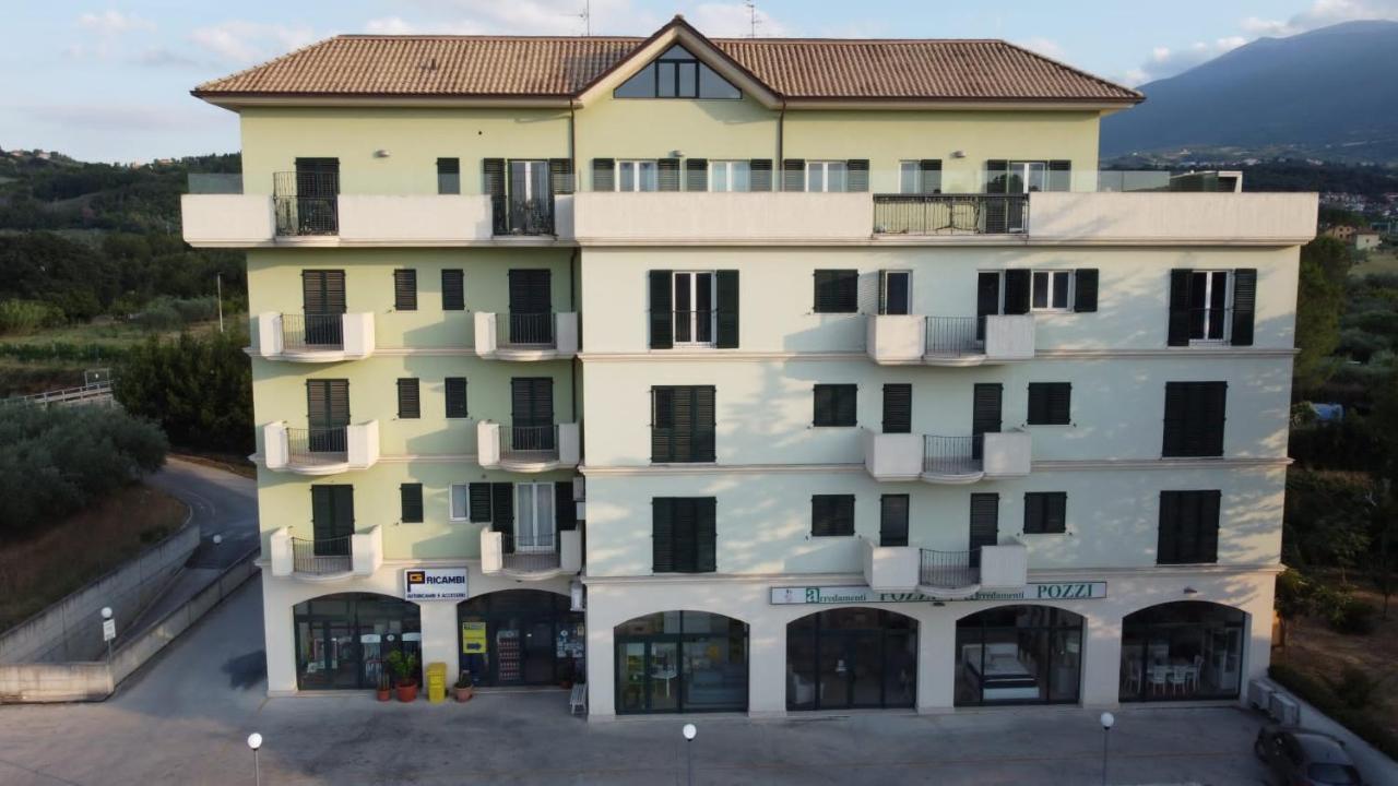 Hotel Clodi อัสโกลีปิเชโน ภายนอก รูปภาพ